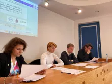 historia Klubu Debat Ars Bene Dicendi