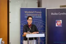 Relacja: Seminarium: „Praca czy służba – zatrudnienie w służbie cywilnej”