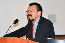 Prof. UG dr hab. S. Steinborn