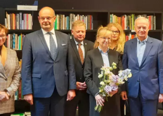 Ogólnopolska Konferencja Mediacyjno-Arbitrażowa i wyróżnienie dla dr hab. Anny Machnikowskiej, prof…