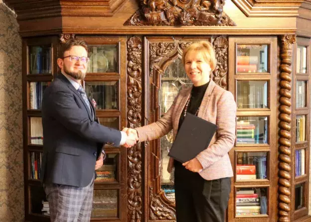 Certyfikacja LEX - Umowa z wydawnictwem Wolters Kluwer