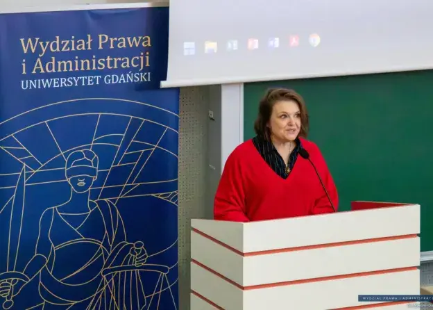 "W dzisiejszej rzeczywistości wciąż warto…