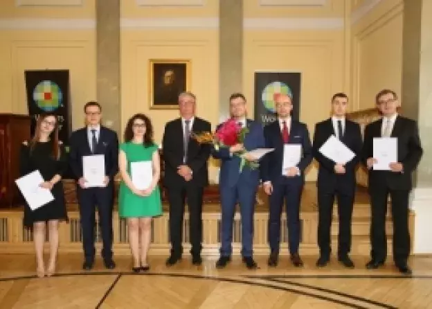 Prof. Marcin Michał Wiszowaty laureatem prestiżowego konkursu „Państwa i Prawa”