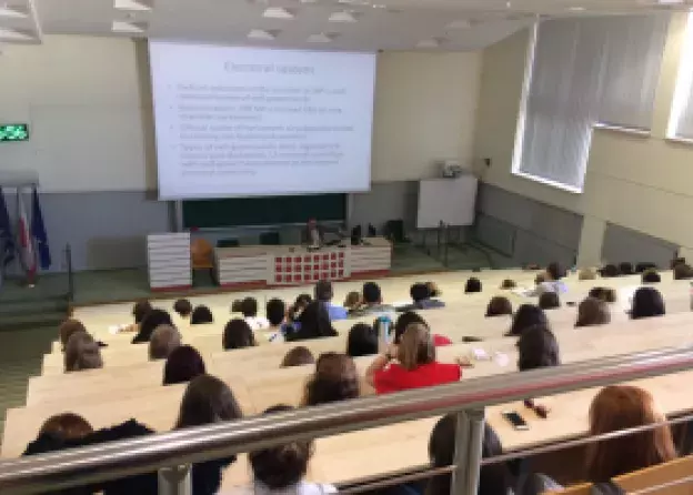 Węgierski konstytucjonalista, prof. Iván Halász z wizytą naukową na Wydziale