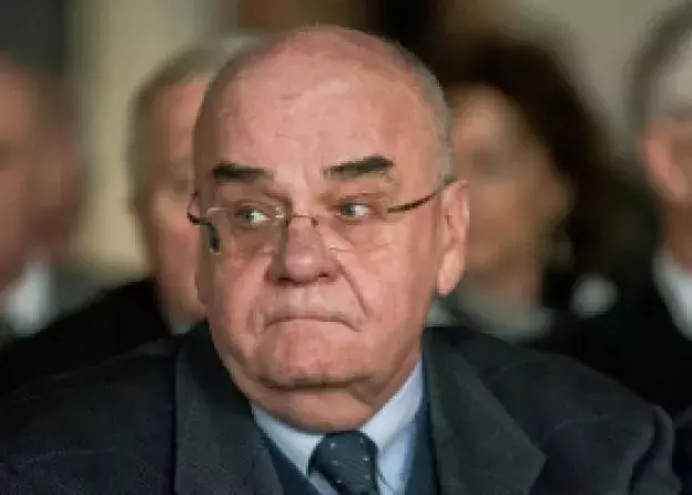 Książka "Sędziowie i niewolnicy. Szkice z filozofii prawa" prof. J. Zajadło nominowana do…