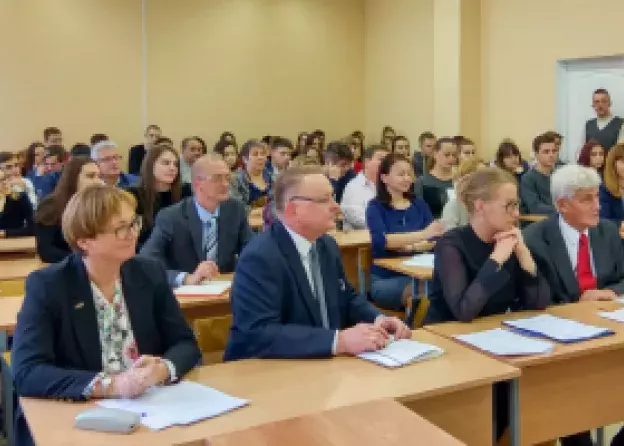 Udział pracowników Katedry Prawa Handlowego i Międzynarodowego Prawa Prywatnego oraz Katedry Prawa…